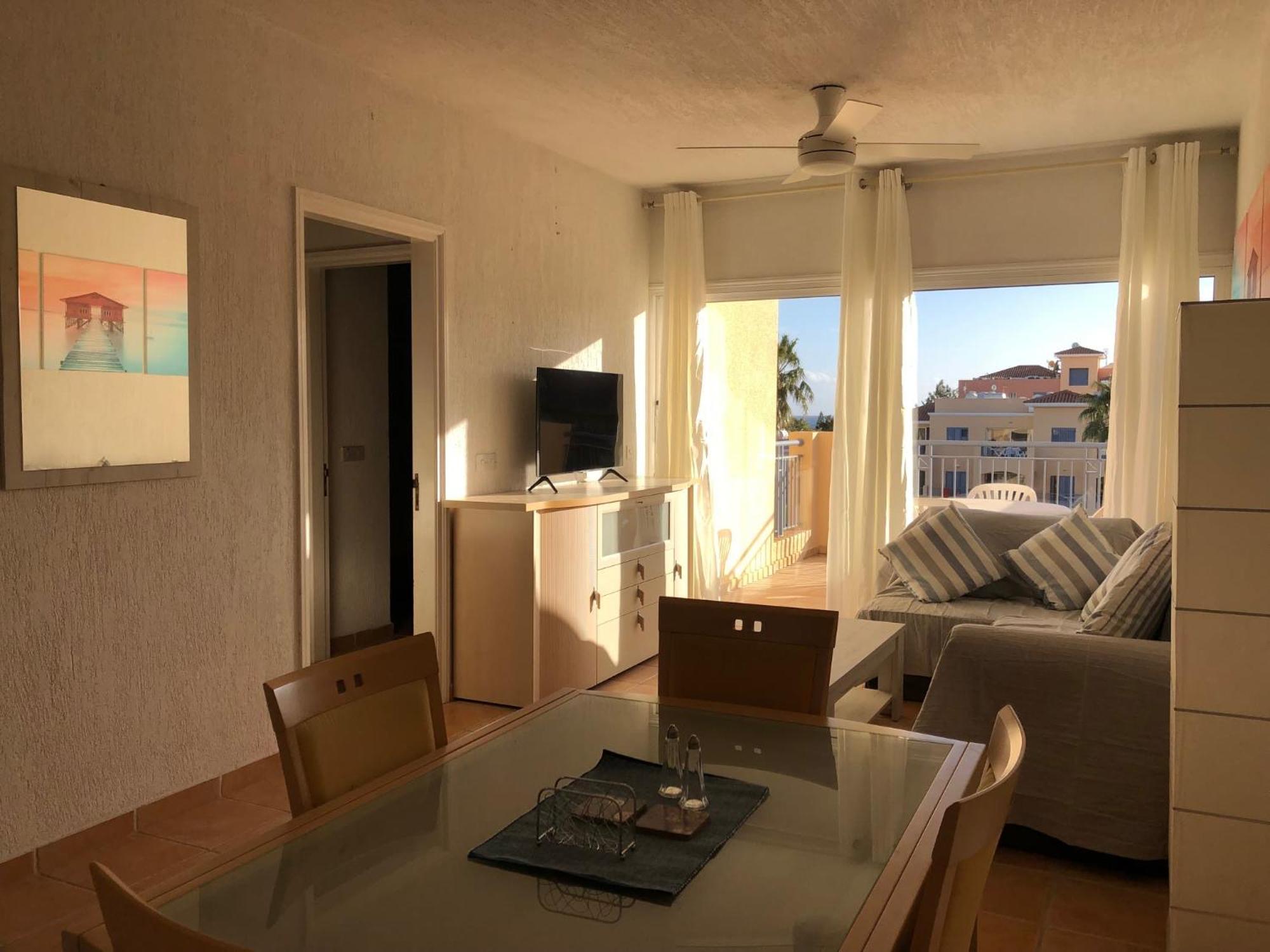 Limnaria Gardens - 1 Bedroom, Sunny Apartment With Stunning Pool Views Paphos ภายนอก รูปภาพ
