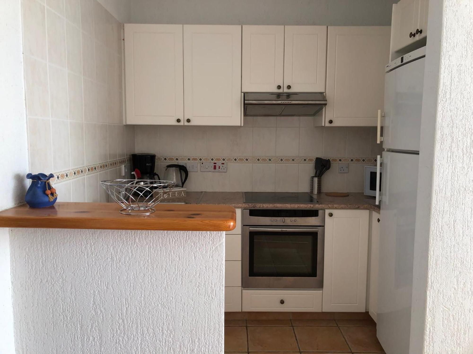 Limnaria Gardens - 1 Bedroom, Sunny Apartment With Stunning Pool Views Paphos ภายนอก รูปภาพ